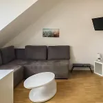 1 Bedroom Gorgeous In